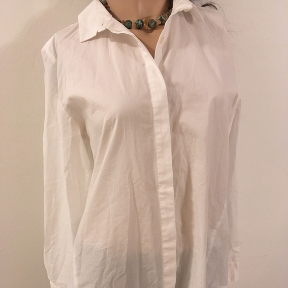 Banana Republic Tops - Ladies Unique White Shirt size small Button Up